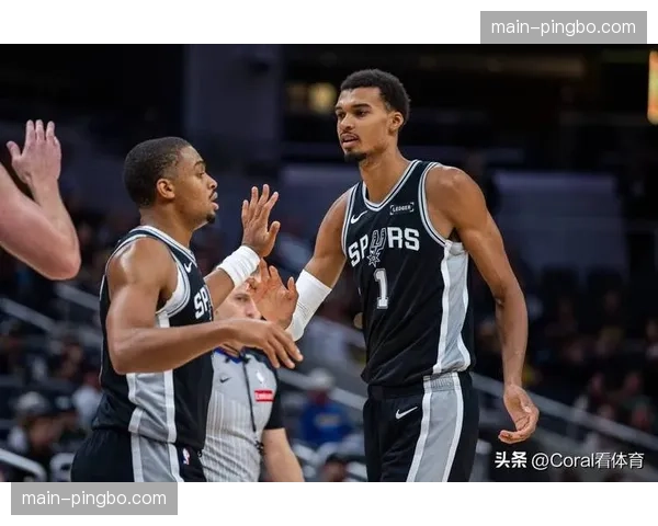 马刺五连胜紧追雷霆 双雄争霸格局渐趋明朗 马刺五连胜紧追雷霆 双雄争霸格局渐趋明朗